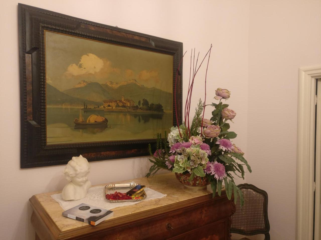 B&B "La Bottega D'Arte" Carrara Exterior photo