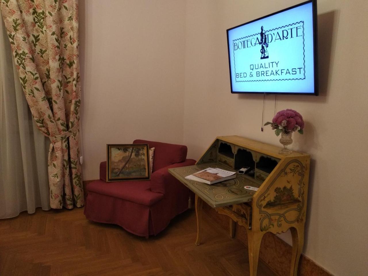 B&B "La Bottega D'Arte" Carrara Exterior photo